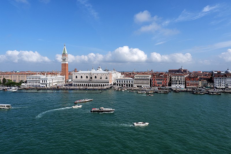 Franco Calabrese - Venezia 02.JPG
